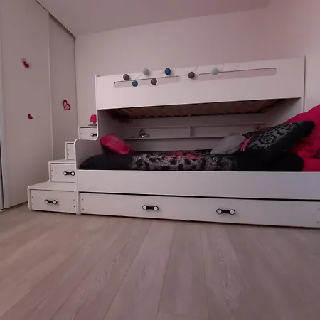 Maison Avec Piscine Privee Chauffee 9x4m Clim Tv Grand Ecran Location Saisonniere De Ete Proche Et Centre Sud Montpellier