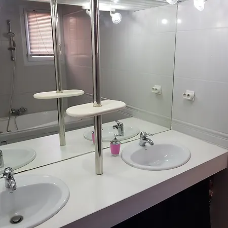 Maison Avec Piscine Privee Chauffee 9x4m Clim Tv Grand Ecran Location Saisonniere De Ete Proche Et Centre Sud Montpellier Holiday home Lattes
