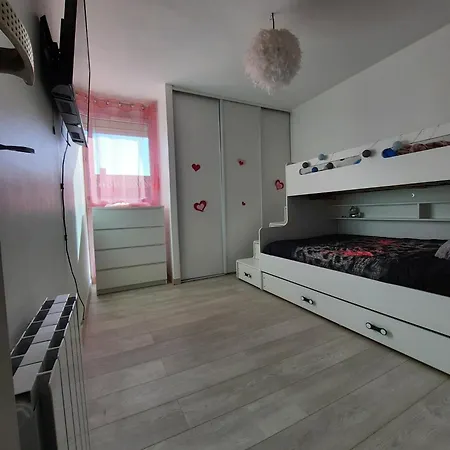 Maison Avec Piscine Privee Chauffee 9x4m Clim Tv Grand Ecran Location Saisonniere De Ete Proche Et Centre Sud Montpellier Lattes